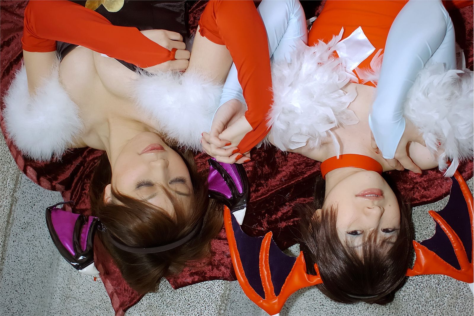 [Cosplay] 2013.04.08 Hot Lilith and Morrigan sexy Cosplay